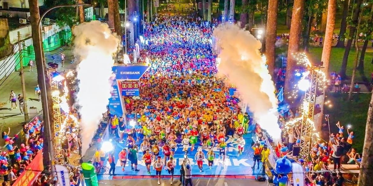 Ho Chi Minh City Night Run Eximbank